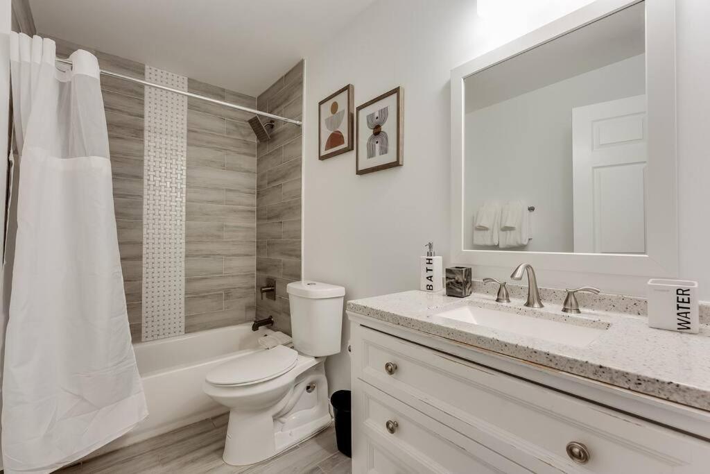 Luxury Atlanta Home - Self Check-In Pet Friendly Free Parking Exterior photo
